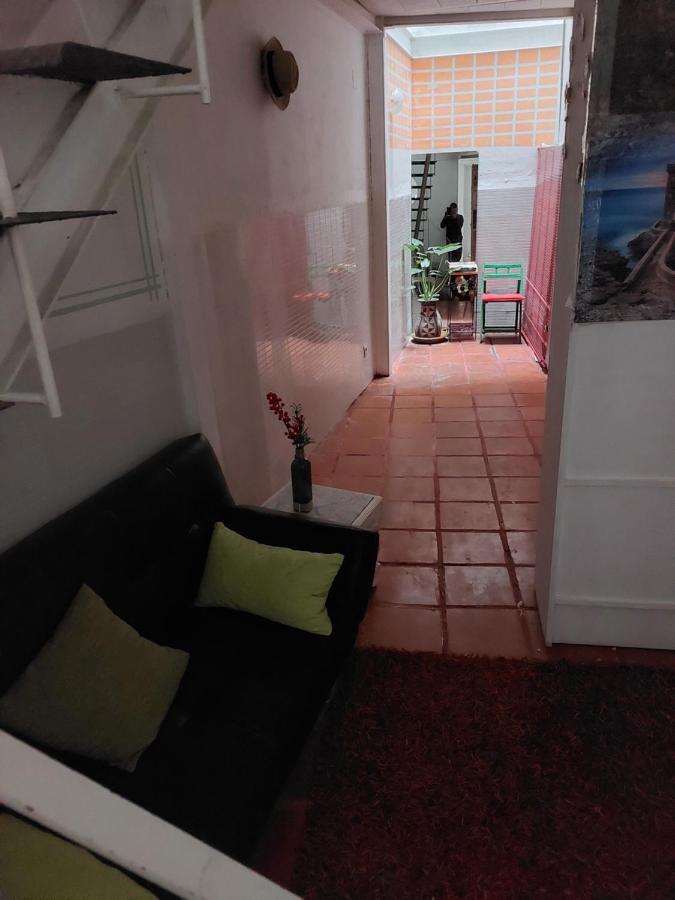 Apartamento Tipo Loth Alameda Севилья Экстерьер фото